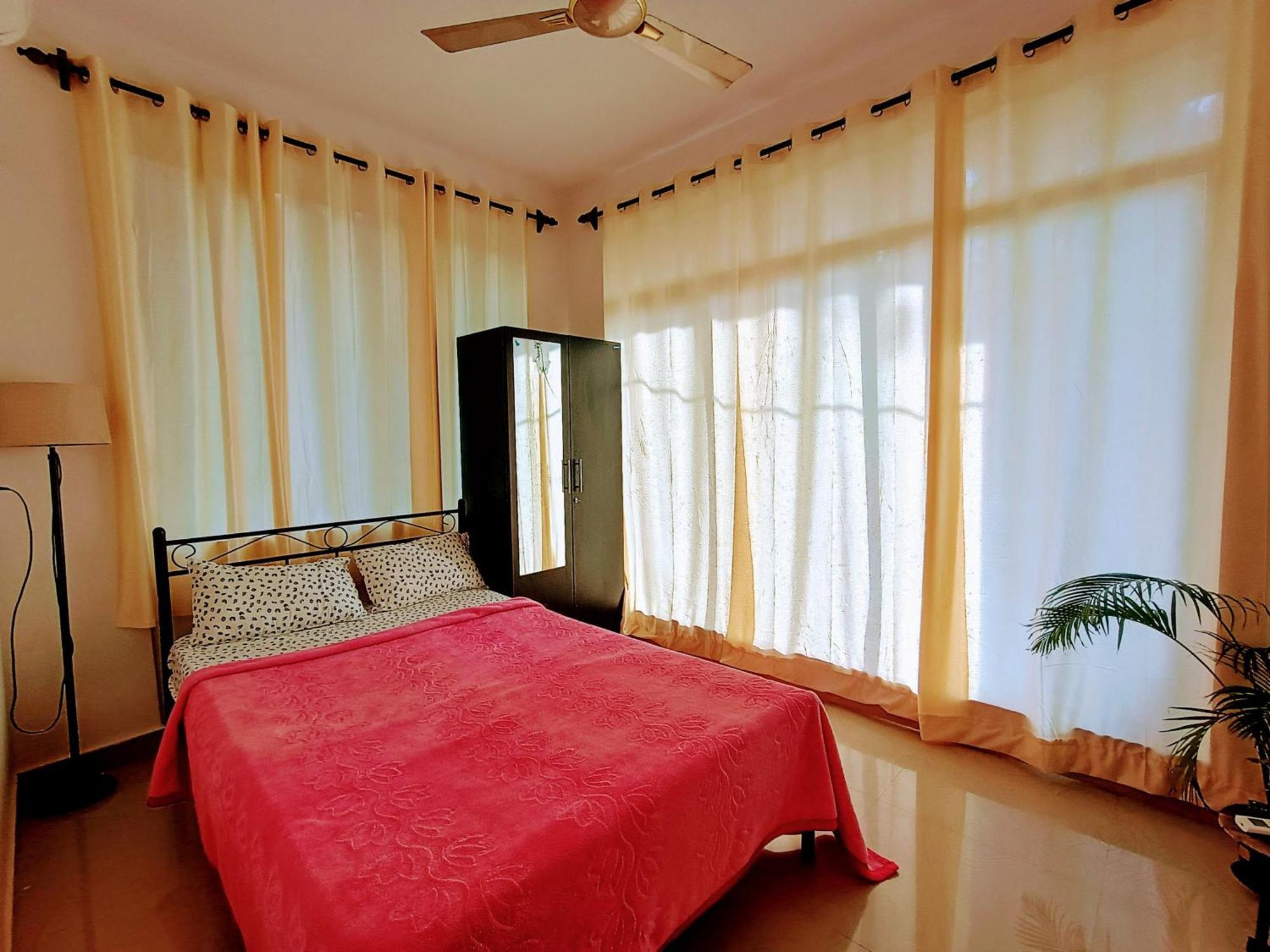 Guest house Gs On The Bay - Sea & Forest View Glass Vagator